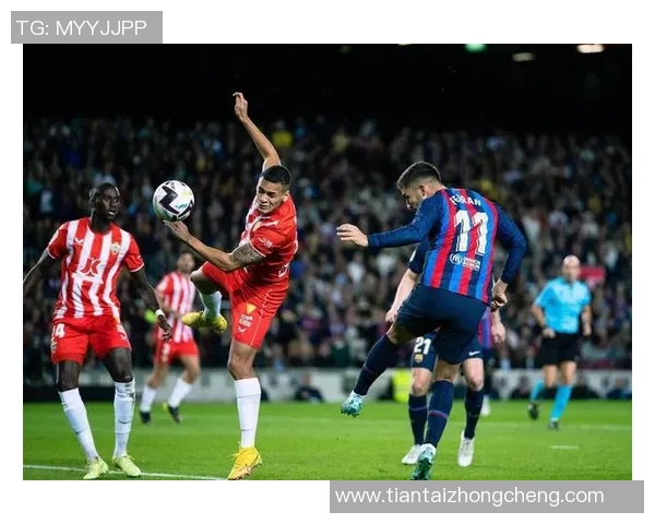 21世纪足球十大巨星纵览:他们如何塑造了现代足球的辉煌历史